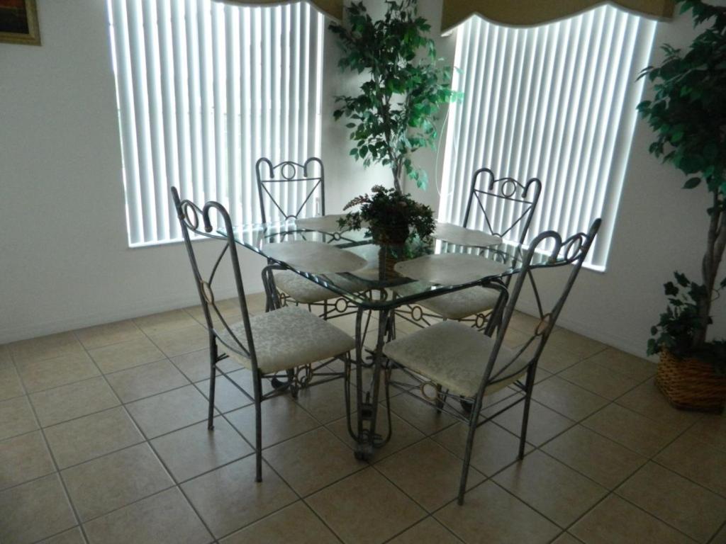 534 Balmoral Drive Villa #49114 Villa Дейвънпорт Екстериор снимка
